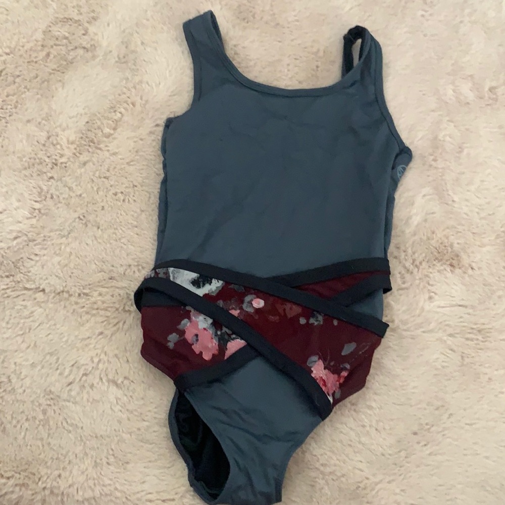 Fivedancwear Leo